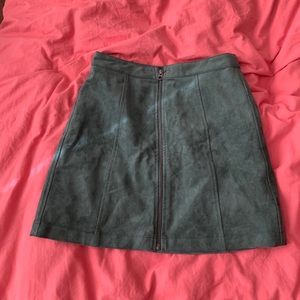 Vegan suede Wilfred mini skirt